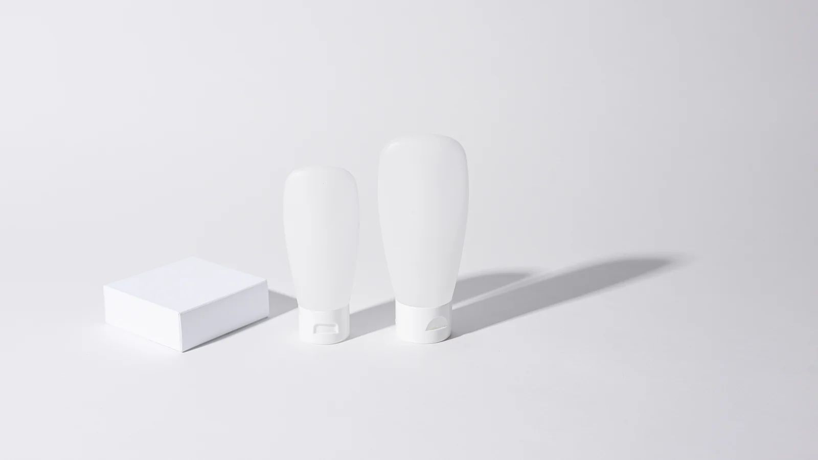 Unbranded sunscreen stick packaging formats and finish options